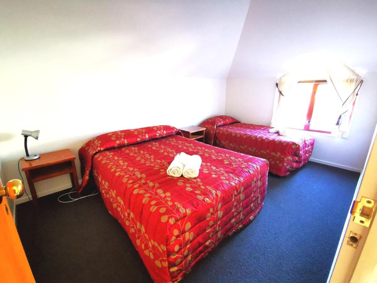 Les Troupes Apartments Akaroa Zewnętrze zdjęcie