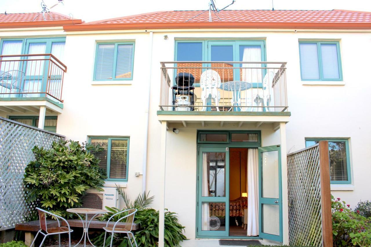 Les Troupes Apartments Akaroa Zewnętrze zdjęcie